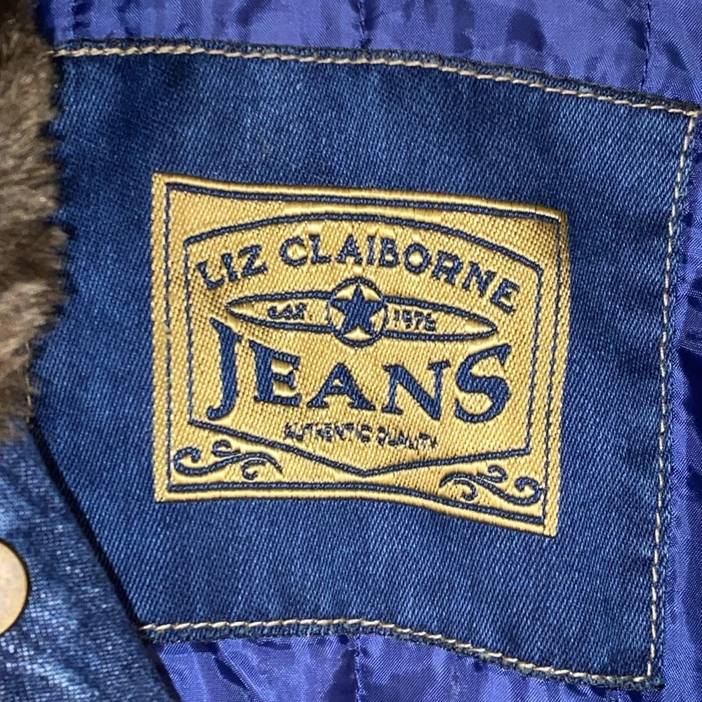 Liz Claiborne Jeans Jacket Girls L Blue Denim Cotton Faux‎ Fur Collar Zip Up